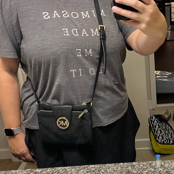 Michael Kors Fulton crossbody bag small black pebbled leather gold logo - Picture 2 of 12